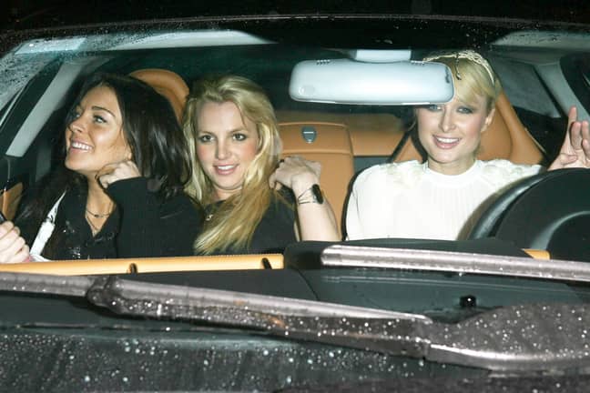 Lindsay，Britney和Paris- Yesteryear的名人的胜利。学分：X17ONLINE