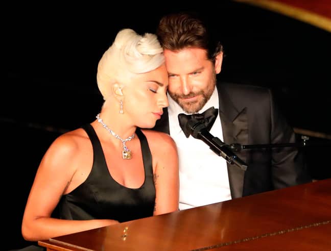 布拉德利·库珀（Bradley Cooper）和Lady Gaga在2019年奥斯卡颁奖典礼上。学分：路透社/阿拉米股票照片
