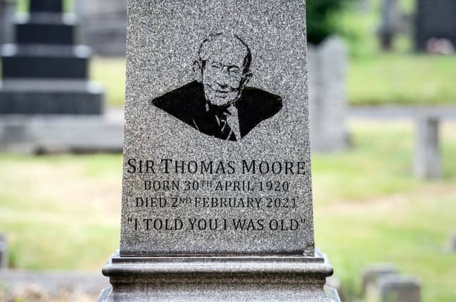 汤姆的墓碑。信用：PA