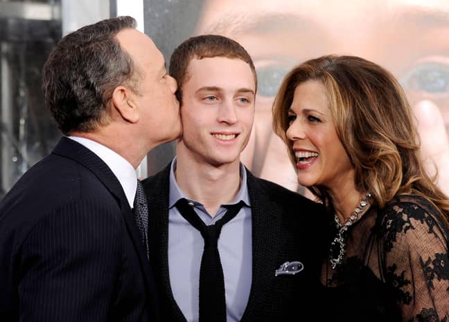 汤姆·汉克斯（Tom Hanks），切特·汉克斯（Chet Hanks）和丽塔·威尔逊（Rita Wilson），2011年。信贷：Alamy“width=
