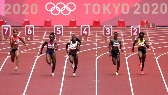 2021年7月30日周五，Dina Asher-Smith在2020年东京奥运会女子100米预赛中。(来源:PA)