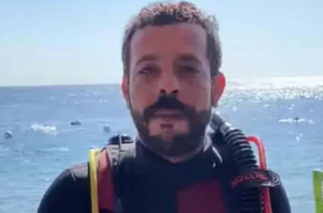 萨达姆al-rilanan在水下花了六天。信用：Facebook /历史上最长的潜水