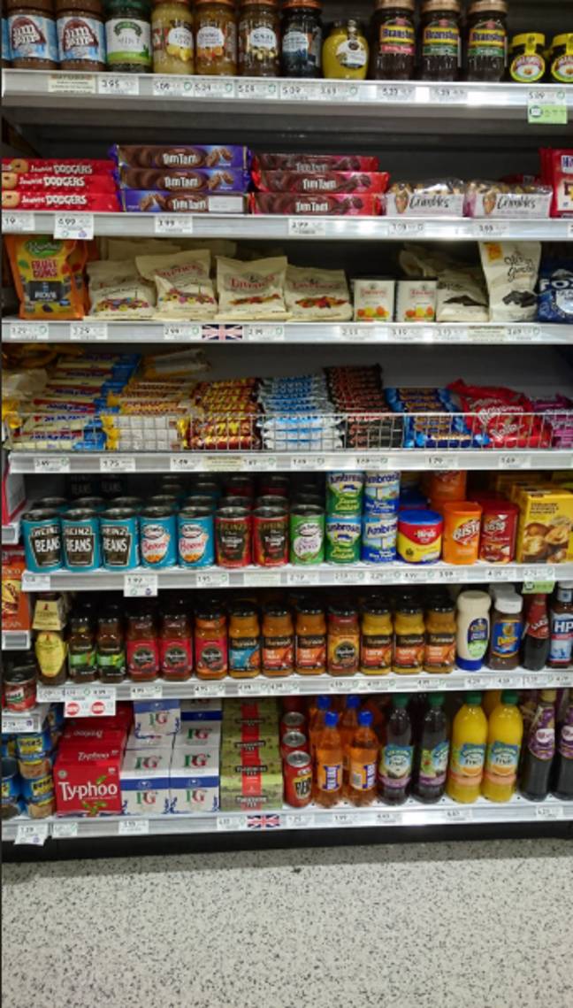美国超市的“英国过道”。学分：Twitter/@tim_monkf10y