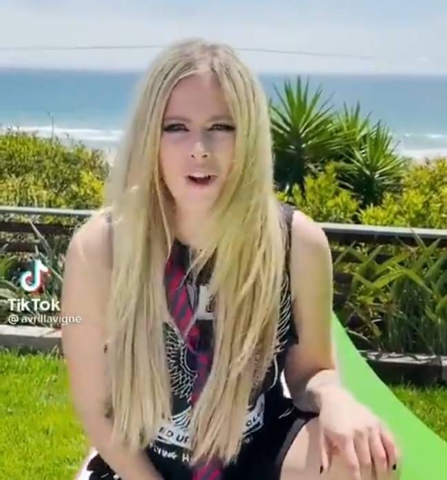 学分：Tiktok/Avril Lavigne“width=