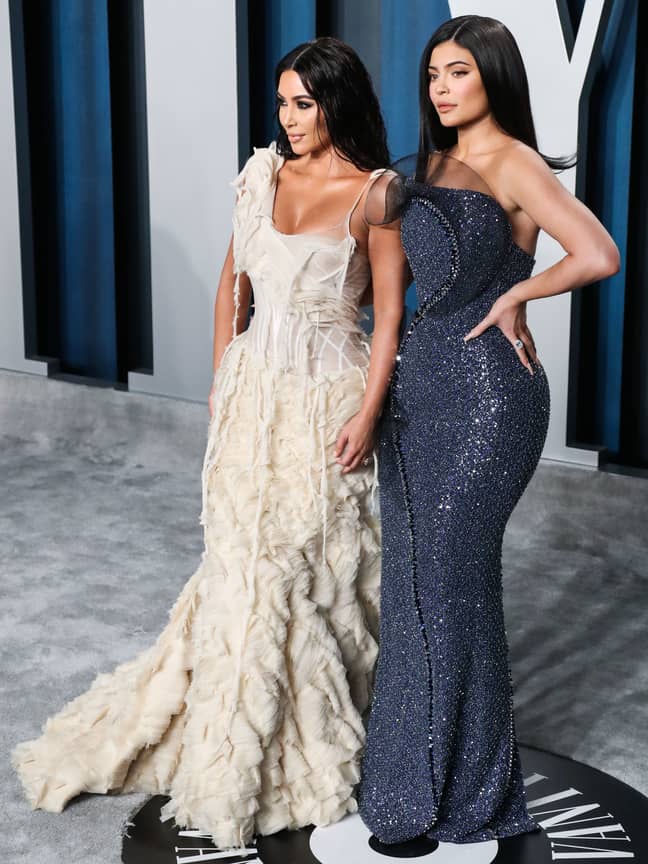 Kylie Jenner（右）与她的妹妹金卡戴珊西（左）。信用：PA