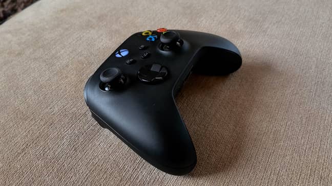 新的Xbox系列X的控制器