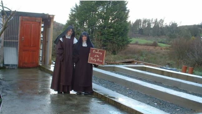 修女们在被迫离开自己的住所后，筹集了数千美元修建新院舍。信贷:GoFundMe