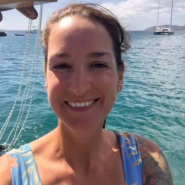 在她失踪之前，警察不确定哈斯普洛在游艇。信用：Facebook / @ Missingsarmeslop