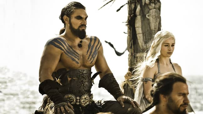 卡尔·德罗戈（Khal Drogo）和他的卡莱西（Khaleesi）。学分：HBO“width=