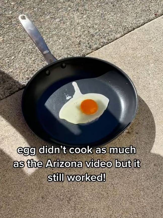 由于热量，人们已经能够在外面煮鸡蛋。图片来源：Tiktok