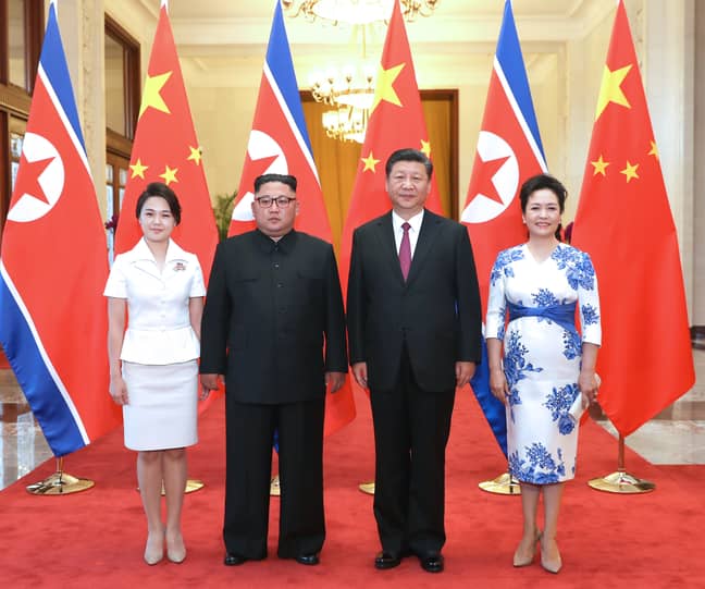 金正恩（第二L）和他的妻子（L）会见中国总统习近平和他的妻子（第二R）Peng Liyuan（r）（信用：PA）