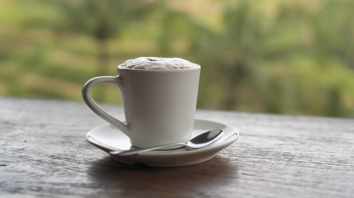 研究发现，每天三杯咖啡可以减少死于心脏病的风险