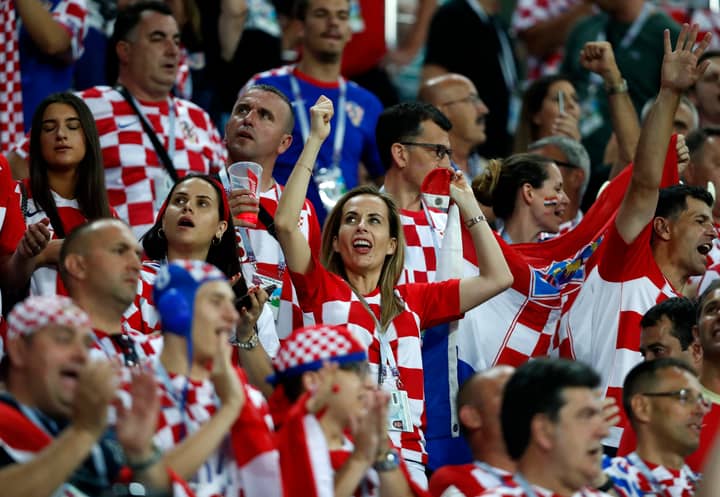 克罗地亚经历了紧张的点球大战之后进入半决赛