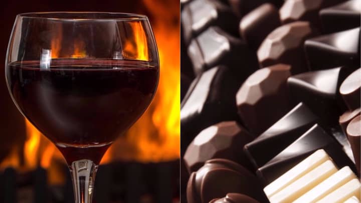 科学家发现葡萄酒和巧克力是打皱纹的秘诀