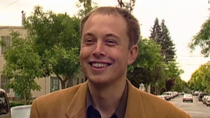 人们认为埃隆·马斯克（Elon Musk）在1999年的采访中看起来比现在大
