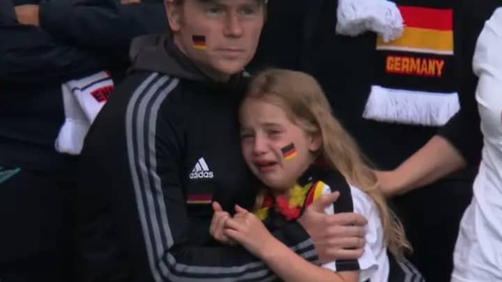 为2020年欧洲杯哭泣的德国球迷筹集的资金达到1万英镑