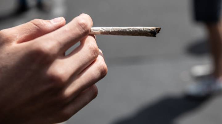 南非已经将成年人在私人场所使用大麻合法化