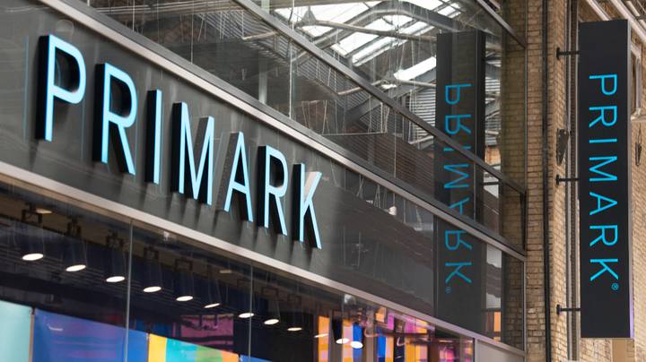 Primark Bosses考虑在12月24小时开业