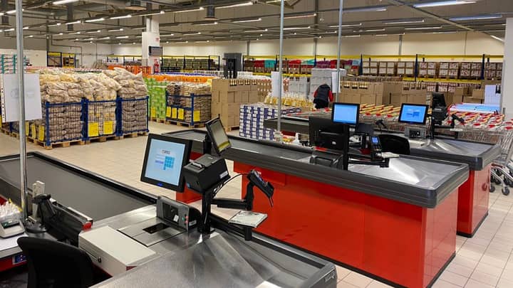 俄罗斯超市“比阿尔迪（Aldi）便宜”在英国开业