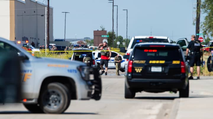 枪手在德克萨斯州的大规模枪击中杀死了五人，21人受伤
