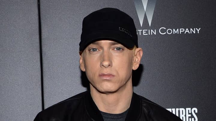 Eminem嘲笑新专辑与密码