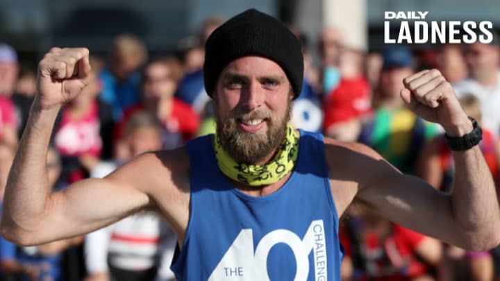 一名男子在美国各州连续跑马拉松，为慈善机构筹集100万英镑