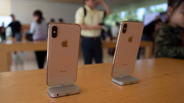 苹果在调查到iPhone放缓的软件后罚款2100万英镑