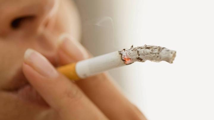 新西兰宣布了新法律，以防止人们购买香烟