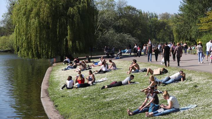 英国为“12年的最热夏天”