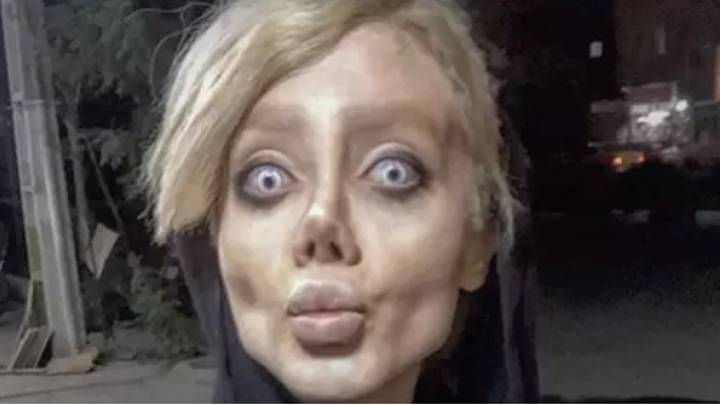 据报道，伊朗'Zombie Angelina Jolie'释放了10年后的保释日“imgWitdh=