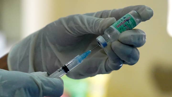 20％的美国人认为Covid-19疫苗中有微芯片