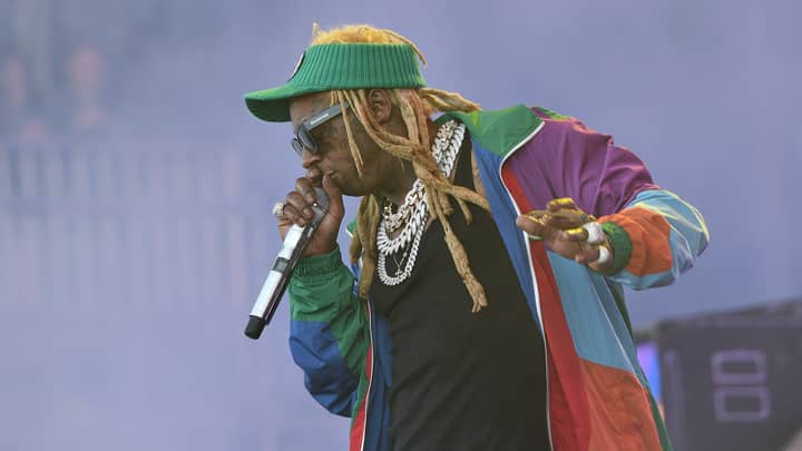 莉尔·韦恩（Lil Wayne）惊讶地听到了他忘了他写的著名歌词
