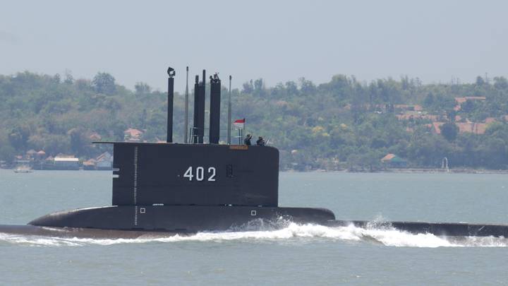 印度尼西亚海军潜艇突然消失了，引发了搜索