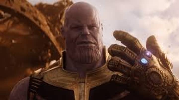 新的“无限战争”削减了Thanos的背景